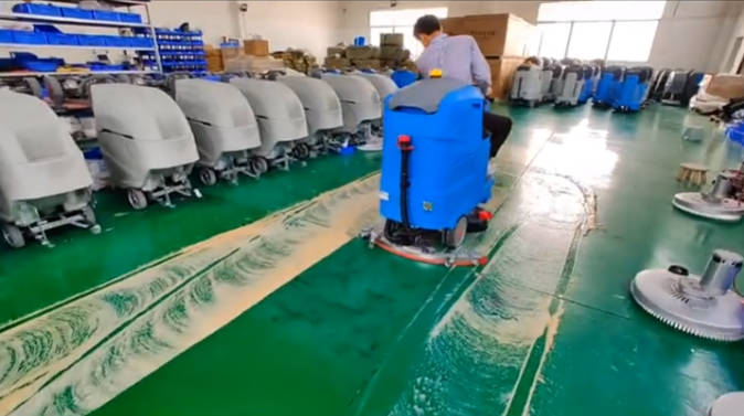 望德堂2023年还在用人工的物业保洁不妨试试洗地机吧
